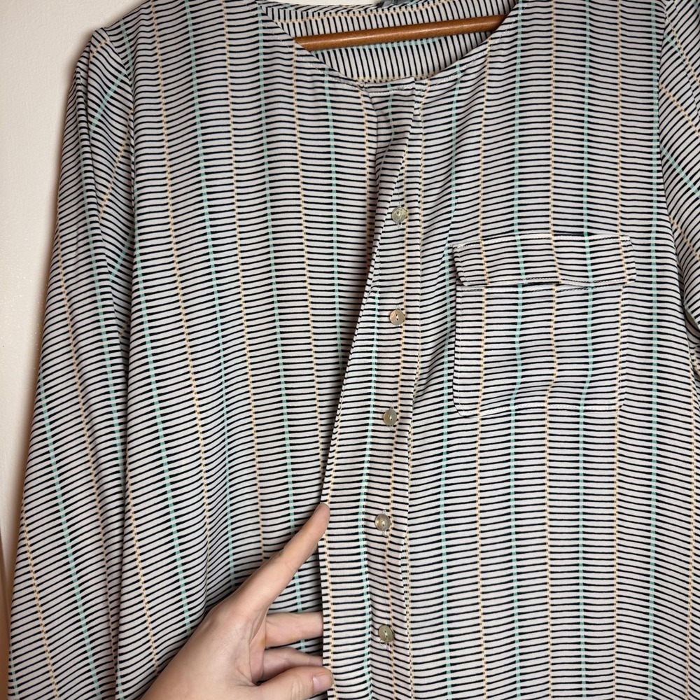 Lilla P Long Sleeve Button Up Shirt Top Stripe Print Women Size L - Picture 5 of 8